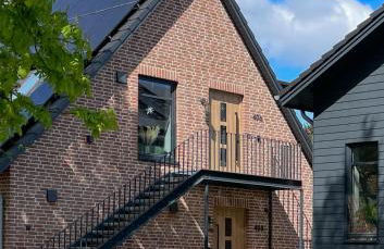 Traumhafte Ferienwohnung am Park, großer Balkon, voll ausgestattete Küche, Schreibtisch, WiFi, Smart TV, Carport, Wallbox, Fahrräder - Foto 56