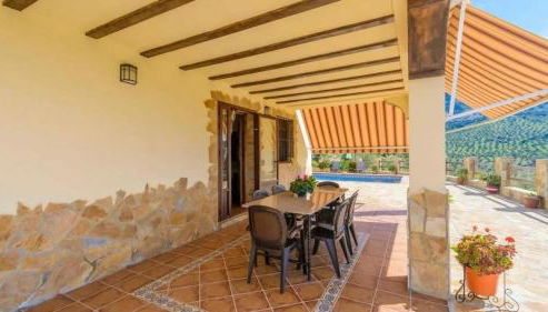 Comfortable Chalet in El Gastor with Private Pool - Foto 3