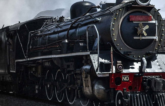 Locomotiva a vapor ao Mercado Ferroviário de Elgin - Foto 1