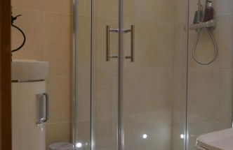 Cedar Lodge 2 ensuite bedroom cottage near Bath - Foto 9