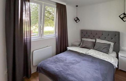 Cozy Home In Stolec With House A Panoramic View - Foto 5