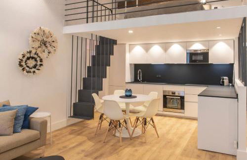 COURS SALEYA Renovated 3 Bedrooms 1 min to Beach Air Conditioning - Foto 35