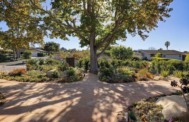 Hummingbird Haven by Avantstay Dog-friendly, Near the Beach, Huge Yard+hot Tub - Foto 57