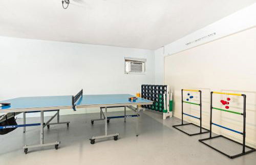 Htd Saltwater Pool! Walk to BEACH! PingPong! BBQ! - Foto 38