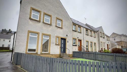 Cochrane House - Photo 3