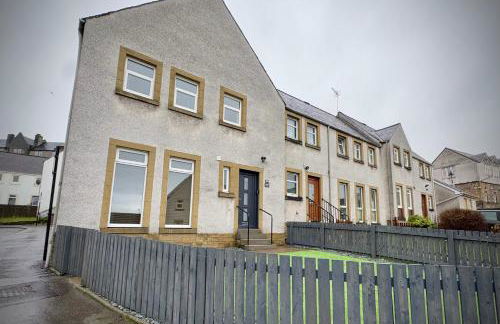 Cochrane House - Photo 3