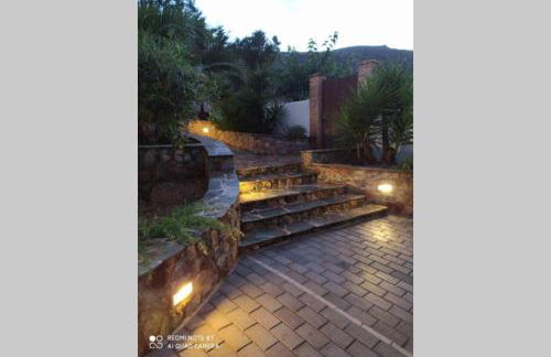 Luxury Villa with swimming pool - Foto 38