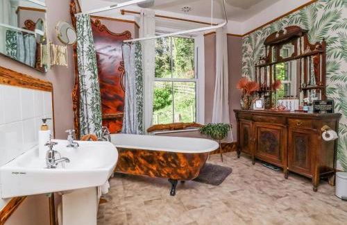 Where Families Reconnect And Dogs Truly Belong - Foto 35