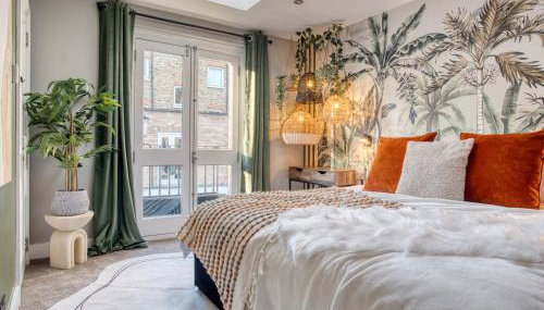 London Holland Park - parking, arcade & games - Foto 3