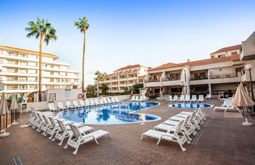 Spectacular Renovated Apartment, 5 min to Camison Beach, with AirCon - Photo 36