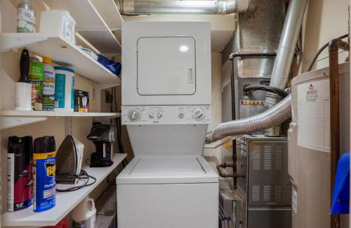 NEW Classy Dupont-Logan Apt Parking - Foto 18