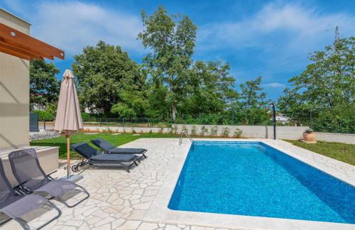 Villa Grace, a romantic single story villa with a pool - Foto 29