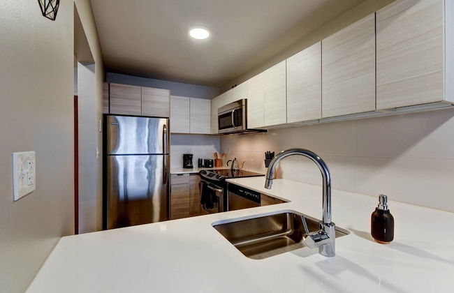 The Stratus - Vibrant Studio in Heart of Downtown - Foto 7