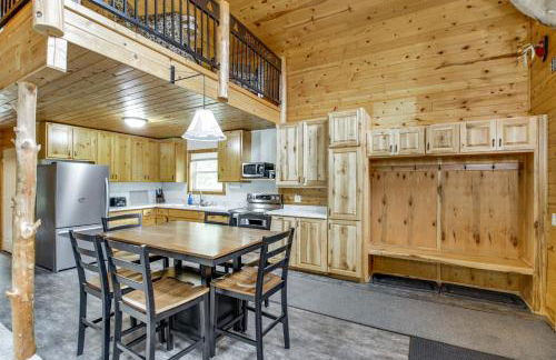 6 Mi to Spider Lake OHV Trails Cabin with Fire Pit - Foto 6