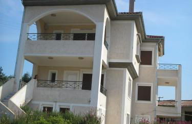 Agnanti Studios - Photo 25