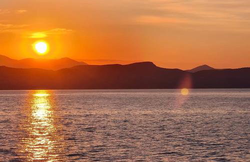 KIVERI 1876 traditional seafront cottage - Photo 47