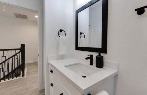 Lé Luxe Maison -3BR 2 BA- Medical Center and Downtown HTX - Gated - Foto 42