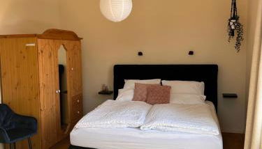 Schöne Altbauwohnung direkt an der Kesselschleuse! - Foto 3, wardrobe