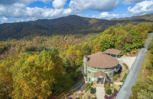 Skytop Chalet Pet Friendly, Hot Tub and Views - Foto 50