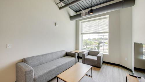 Bloomington Apartment Near Indiana University! - Photo 4