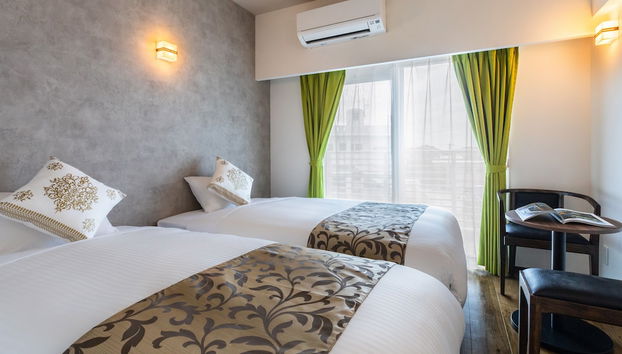 Mr.KINJO in front of Manza Beach - Foto 3, Habitación