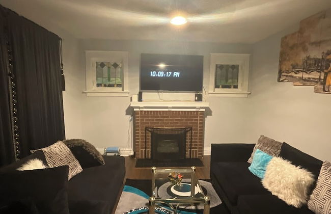 DreamAwayHome Metro - Photo 10