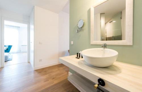 Plaza de España Skyline - Photo 22