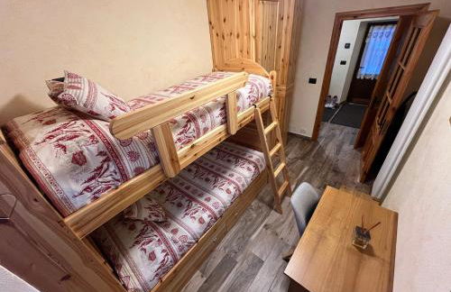 Chalet Chez Louis - Alpine Charm with Mont Blanc View & Ski Access - Foto 8