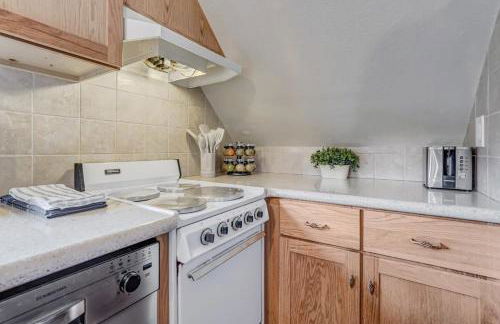 Crescent Penthouse - Downtown Hot Tub Golf Foos - Foto 15