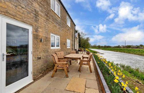 Finest Retreats - The Warren - Photo 16