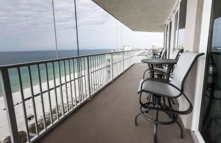 Total Remodel - 3BR-3BA Corner Beachfront - Winter Snowbirds Welcome! - Foto 43