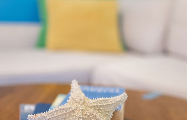 Seabreeze Villa - with Jacuzzi & heated pool - Photo 50