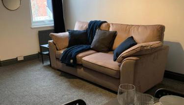 Saltwell St - Delightful 3 Bedroom free parking free wifi - Foto 1