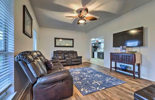 Ocean Springs Home with Sunroom about 5 Mi to Beach - Foto 1