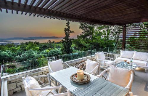 Villa Evangelia - Foto 1