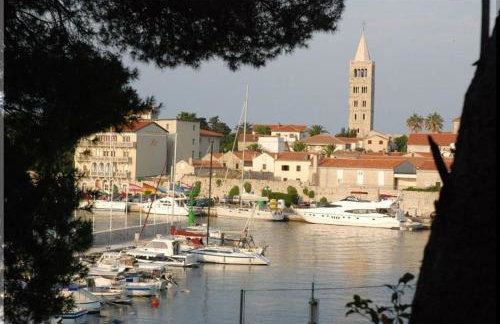 Apartmani Ivić Paka Rab - Photo 29