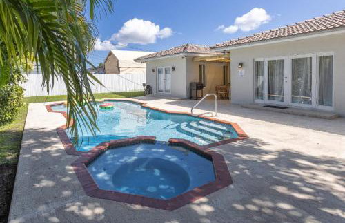 Casa Bora Bora - Fun in Miami - Big Pool - Fit 12 - Photo 27