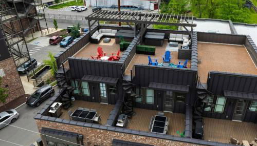 Two Townhomes - Hot Tubs and Rooftop Balconies - Foto 3