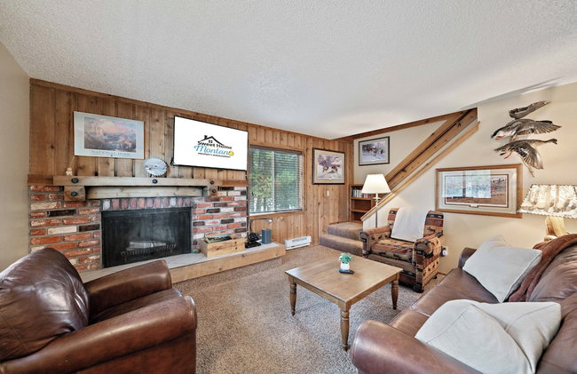 Trapper 8: Cozy 4-Bedroom Condo, 1 Minute to Yellowstone, perfect for 8 guests. - Foto 42