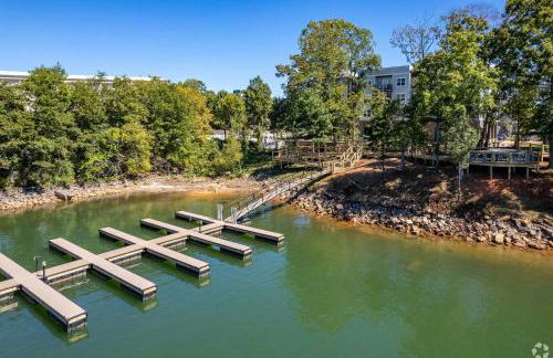 Dockside on Lake Hartwell near Death Valley - Foto 39