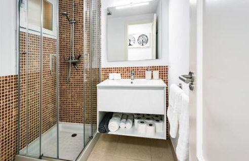 2 Bedroom Cozy Apartment In Cala Bona - Foto 20