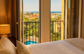 Luxe Appartement in Mijas met Zeezicht & Zwembad - Photo 3