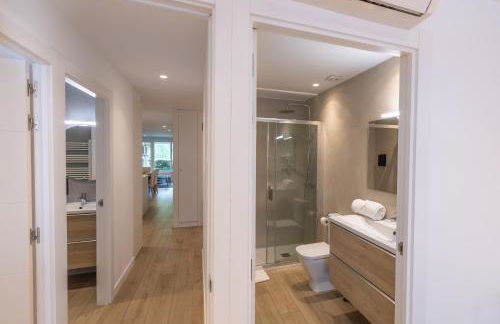 Clínica Universitaria y Hospitales by Clabao - Photo 76