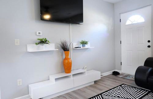 Cozy Morningside House with Fiber Internet - Foto 6