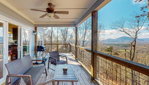 Mountain Top Retreat - Photo 5