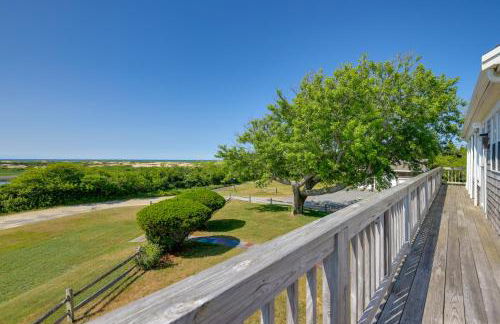 Deck with Water View Coastal Escape Near P-Town! - Foto 33