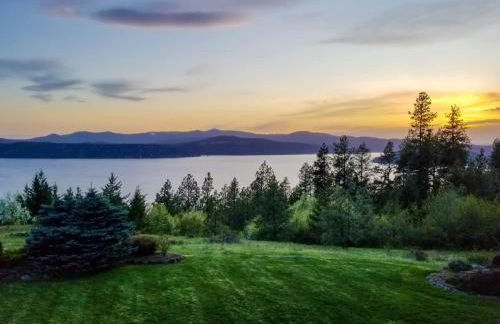 Cozy CDA Retreat 4BR Fire Pit Weekly Deals - Foto 25