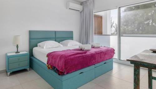 Elevated Living: 5 Br Villa in Ibiza City, 1275 - Foto 4