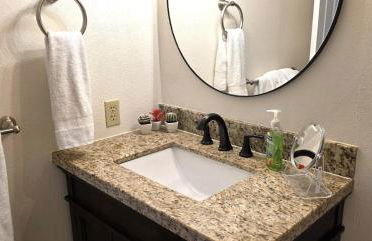 Hot Tub, Game Room, Kayaks, Boat Parking, Backyard, King, Fire Pit, Pets, WD - Foto 24