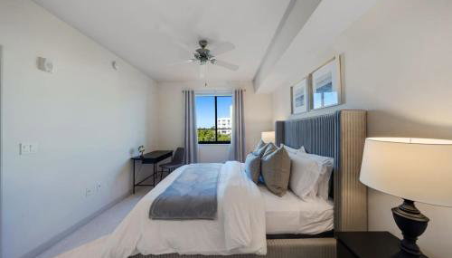 Prestige Living in DTWN 3 Min From Las Olas - Foto 1